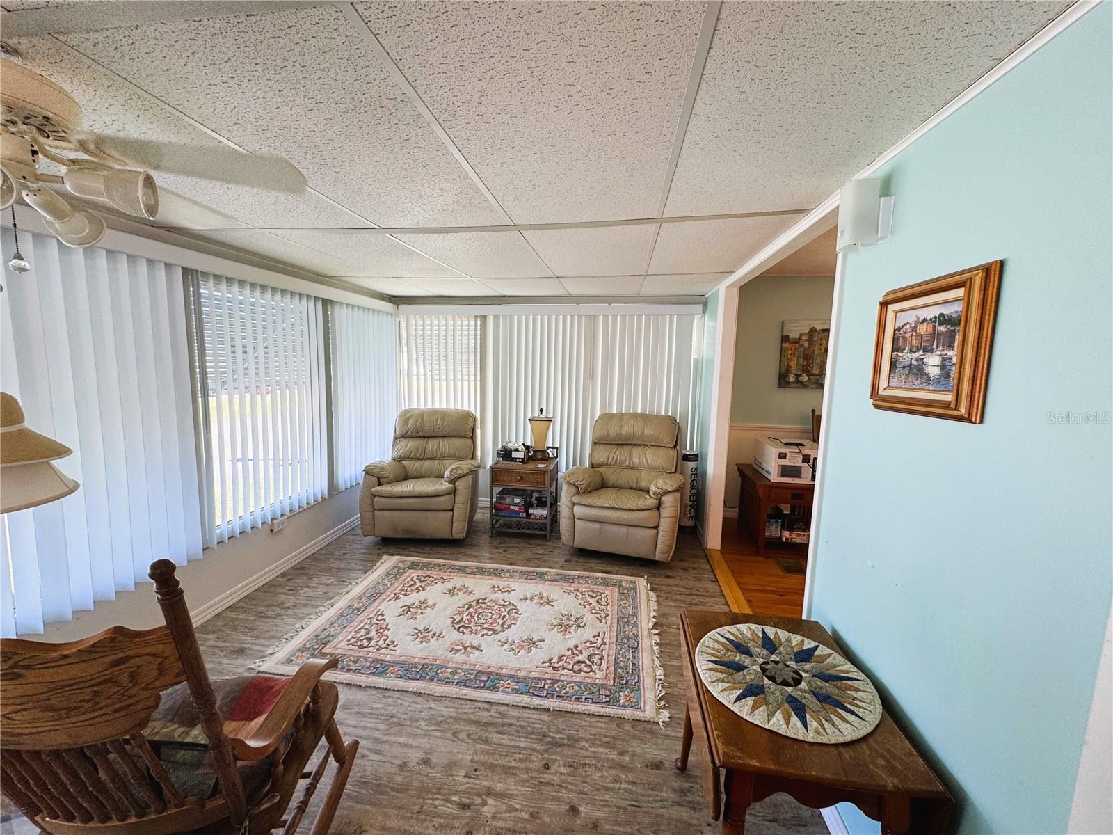 121 BOUGAINVILLEA DR, LEESBURG, FL, 34748