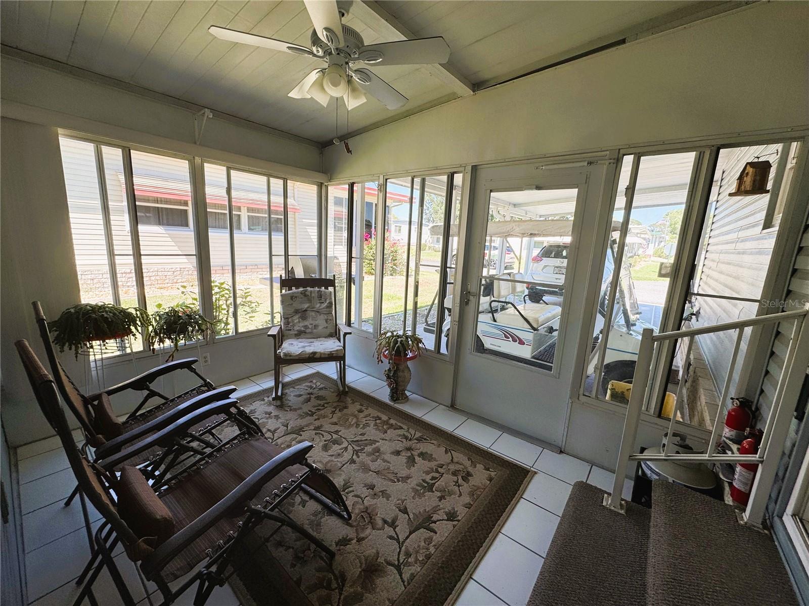 121 BOUGAINVILLEA DR, LEESBURG, FL, 34748