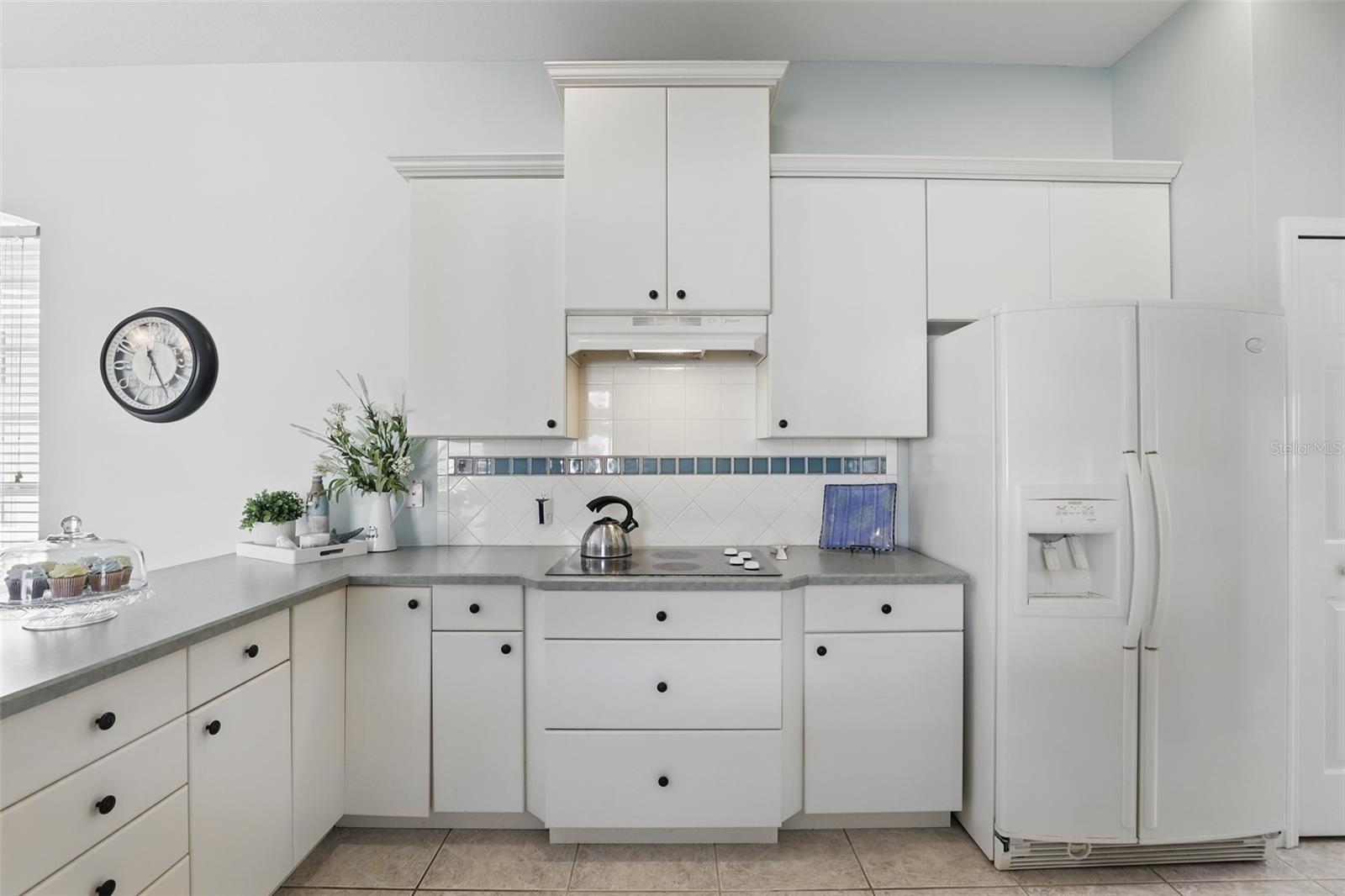 212 HAZELTINE DR, DEBARY, FL, 32713