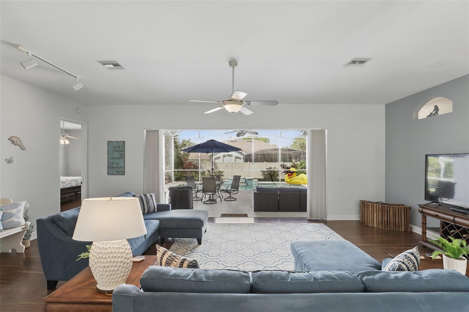 212 HAZELTINE DR, DEBARY, FL, 32713