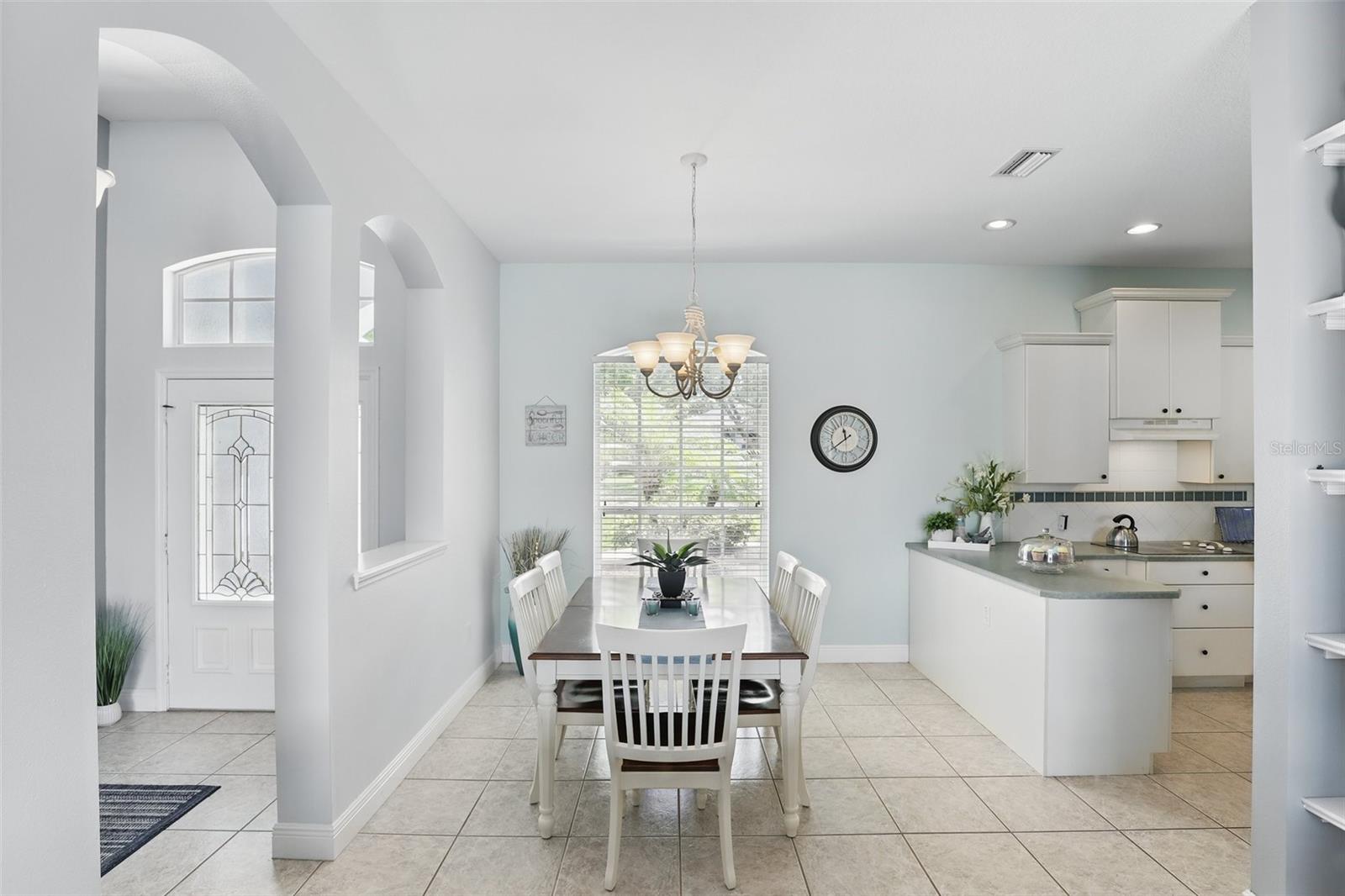 212 HAZELTINE DR, DEBARY, FL, 32713