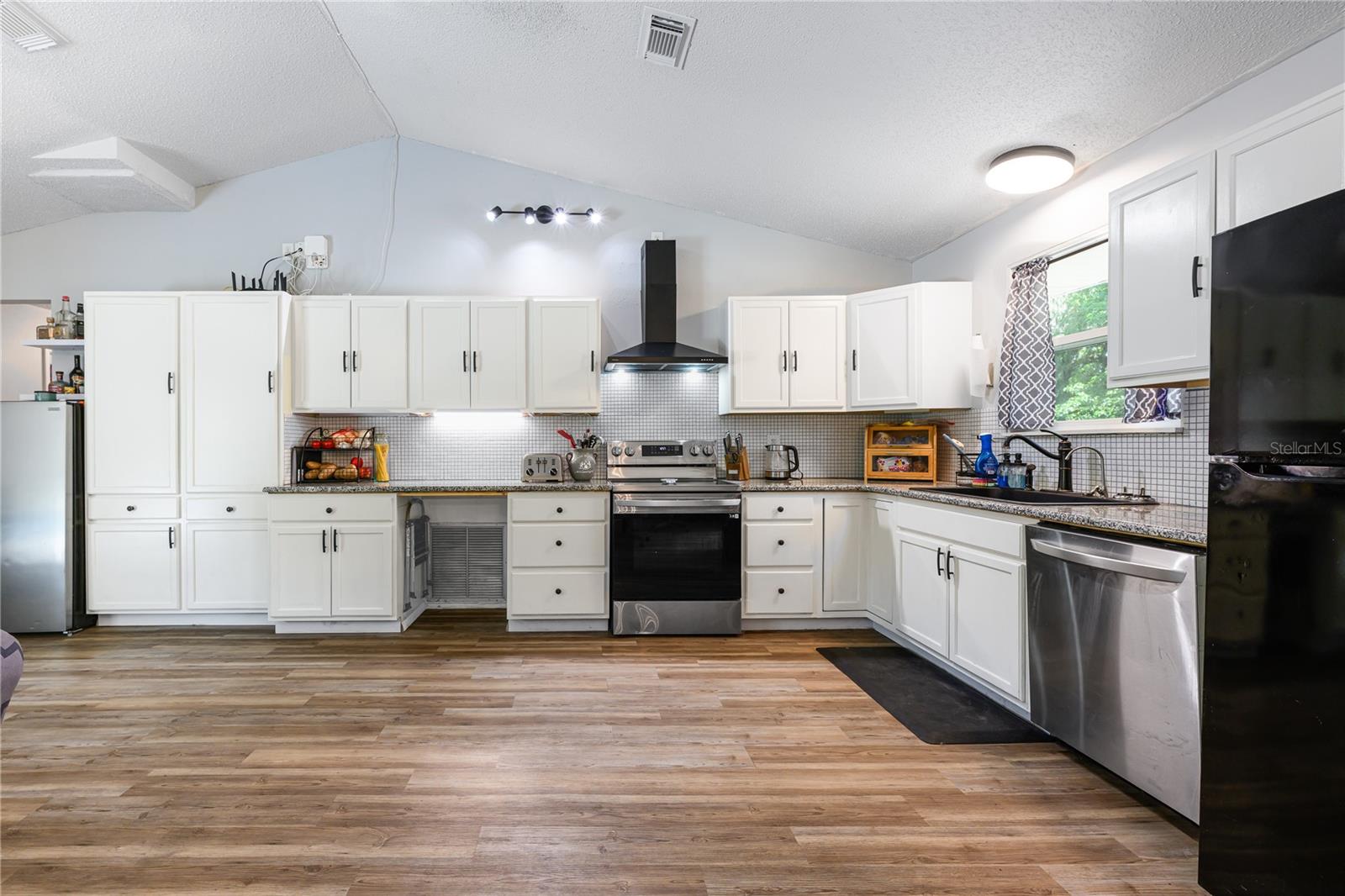 1635 MAGNOLIA AVE, SOUTH DAYTONA, FL, 32119