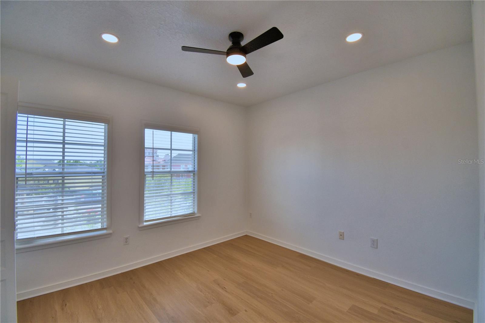 660 CELEBRATION AVE #240, KISSIMMEE, FL, 34747