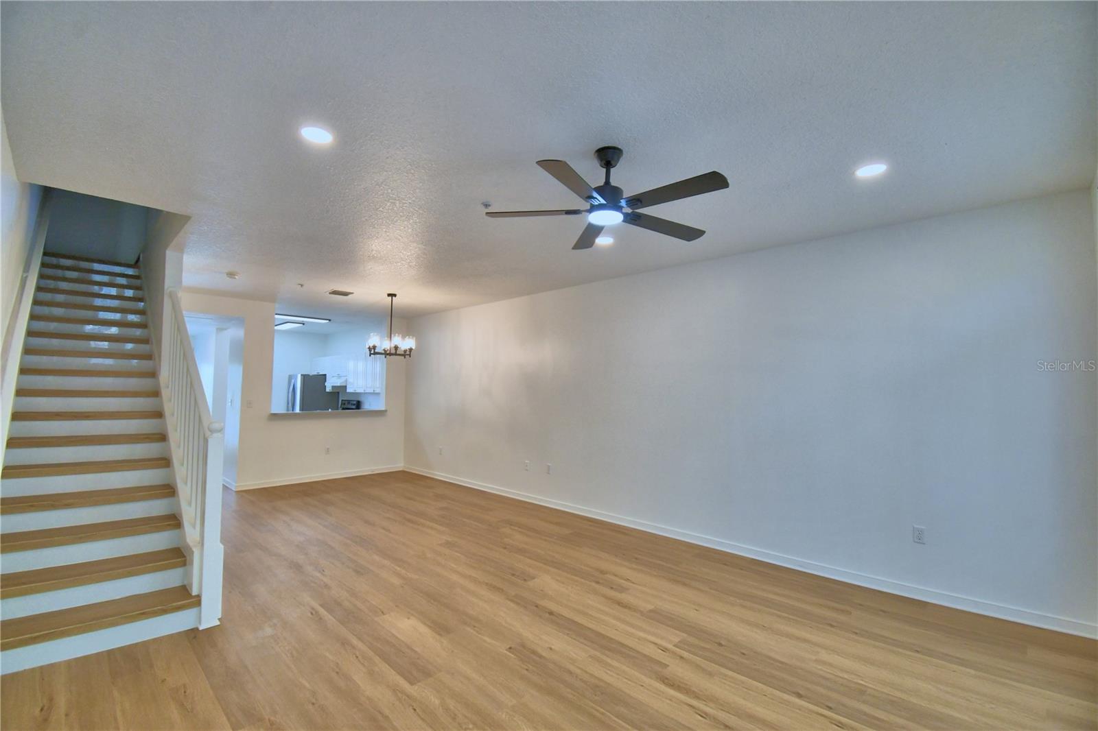 660 CELEBRATION AVE #240, KISSIMMEE, FL, 34747