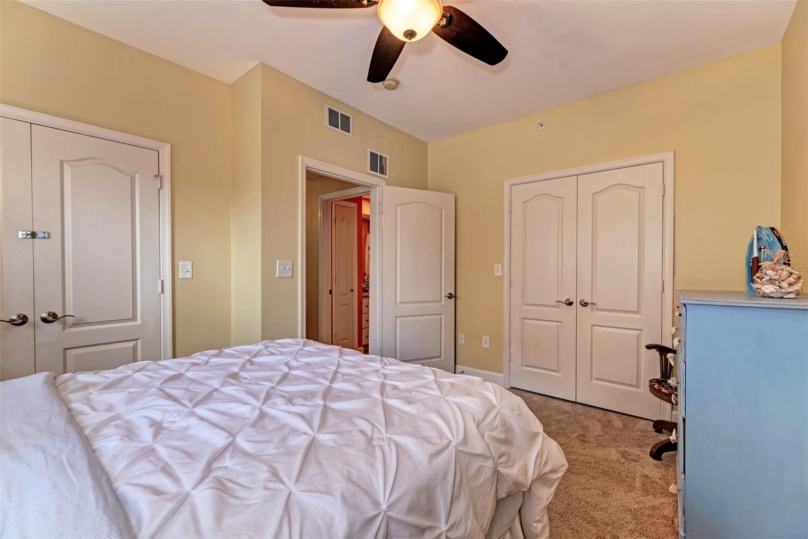 808 3RD AVE W #605, BRADENTON, FL, 34205