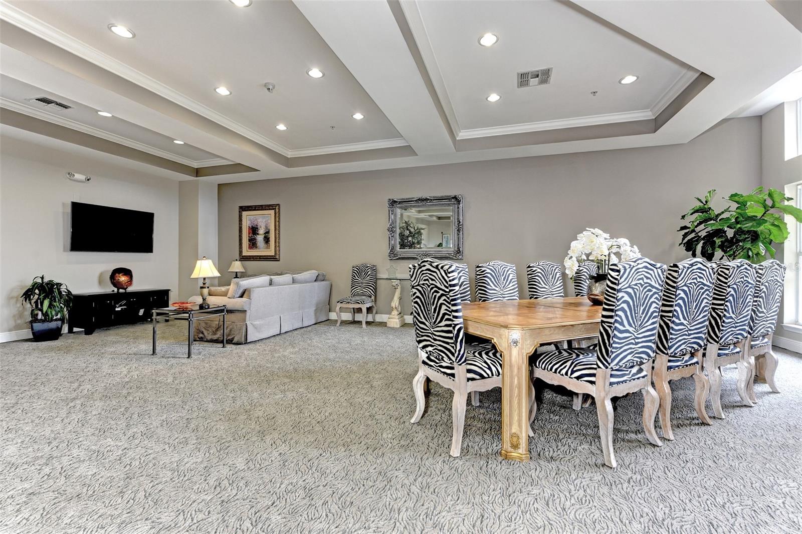 808 3RD AVE W #605, BRADENTON, FL, 34205