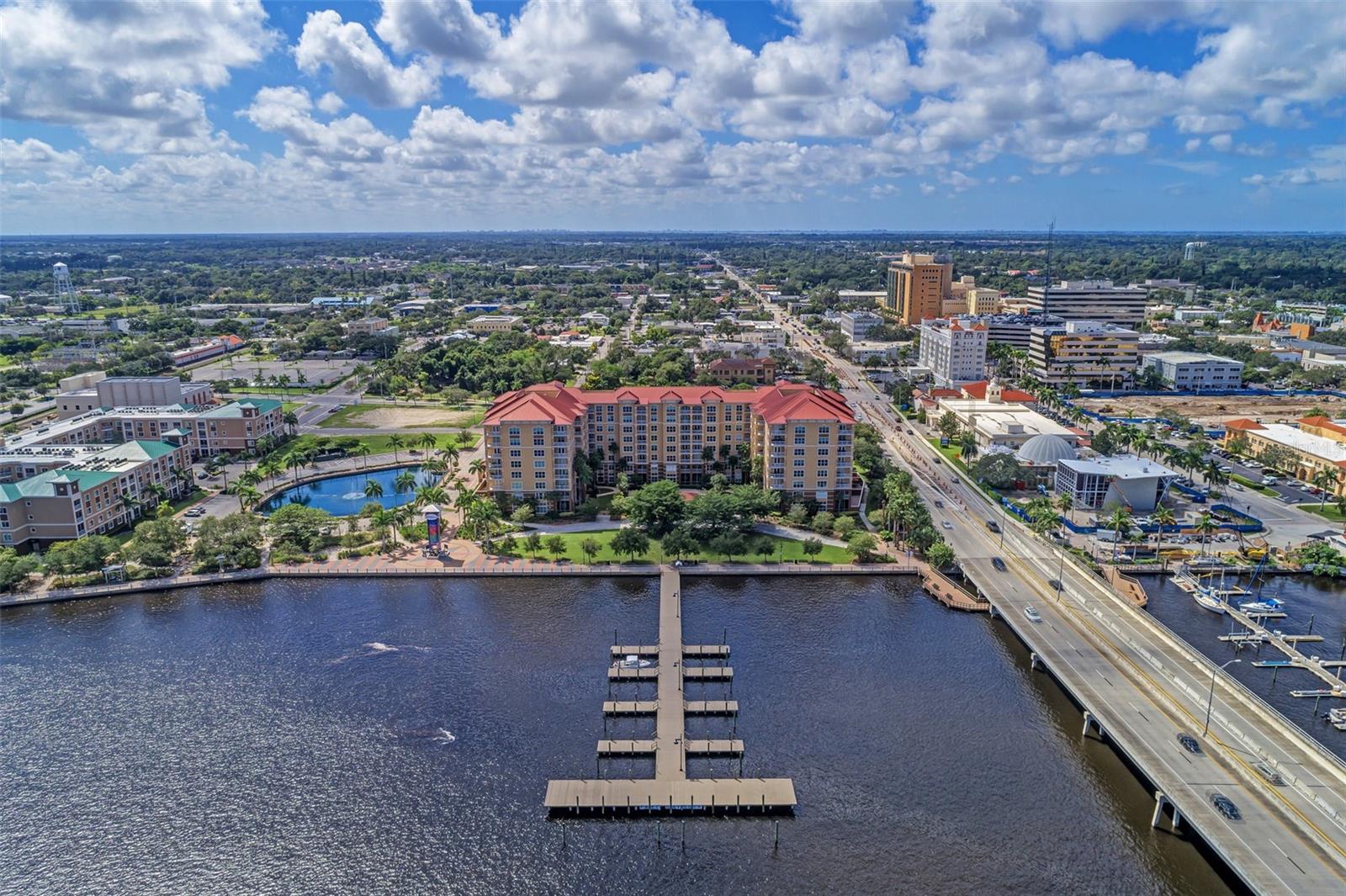 808 3RD AVE W #605, BRADENTON, FL, 34205