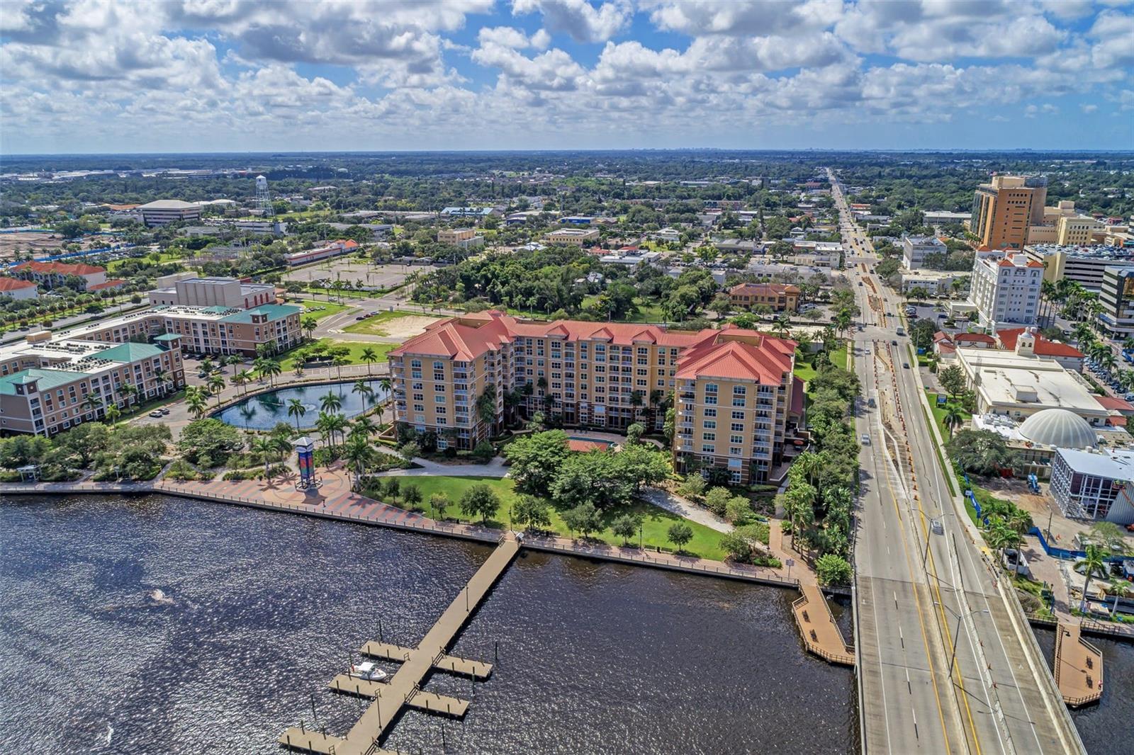 808 3RD AVE W #605, BRADENTON, FL, 34205