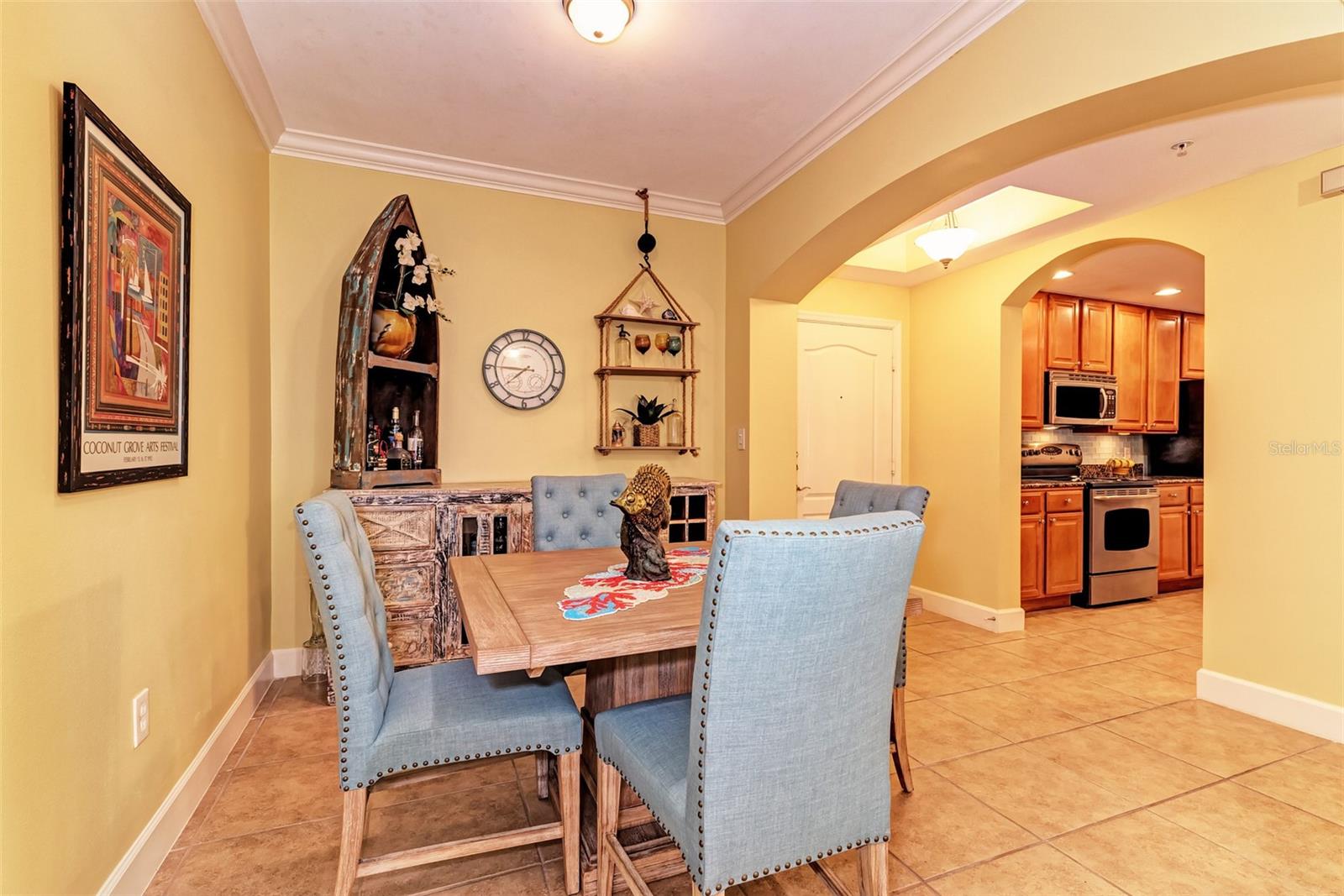 808 3RD AVE W #605, BRADENTON, FL, 34205