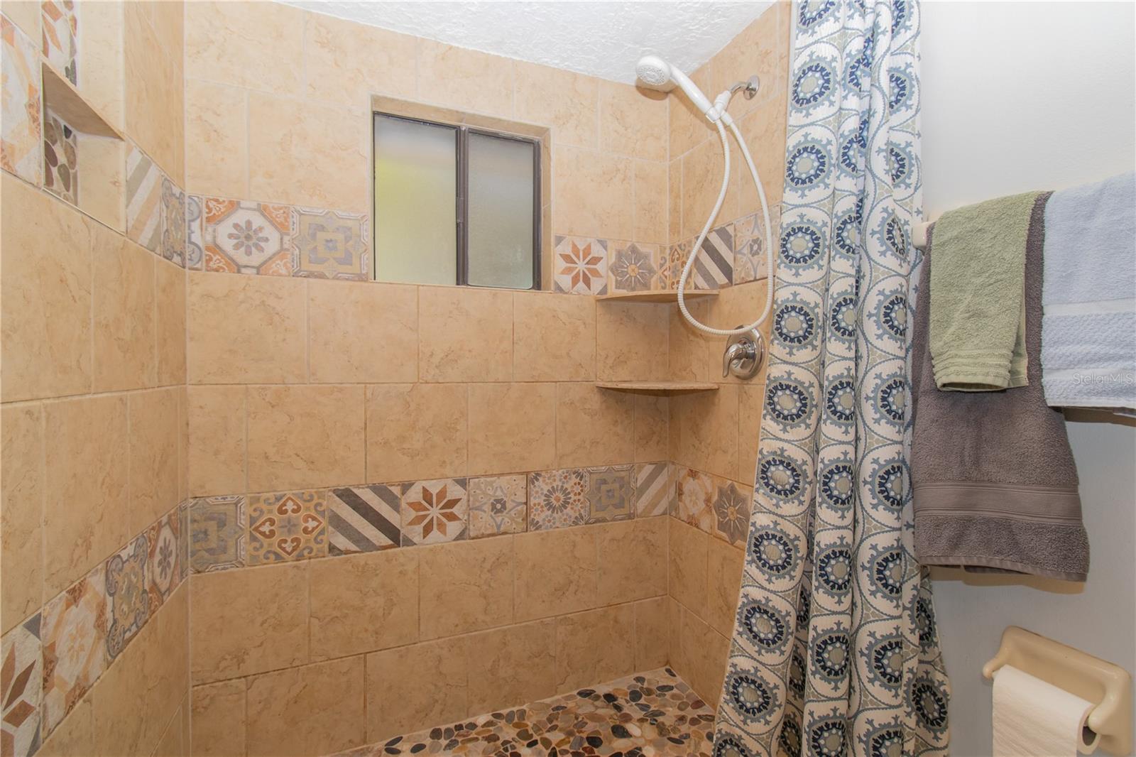 731 CLOVERLEAF BLVD, DELTONA, FL, 32725