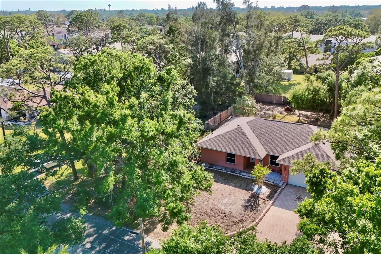 5600 BLOUNT AVE, SARASOTA, FL, 34231