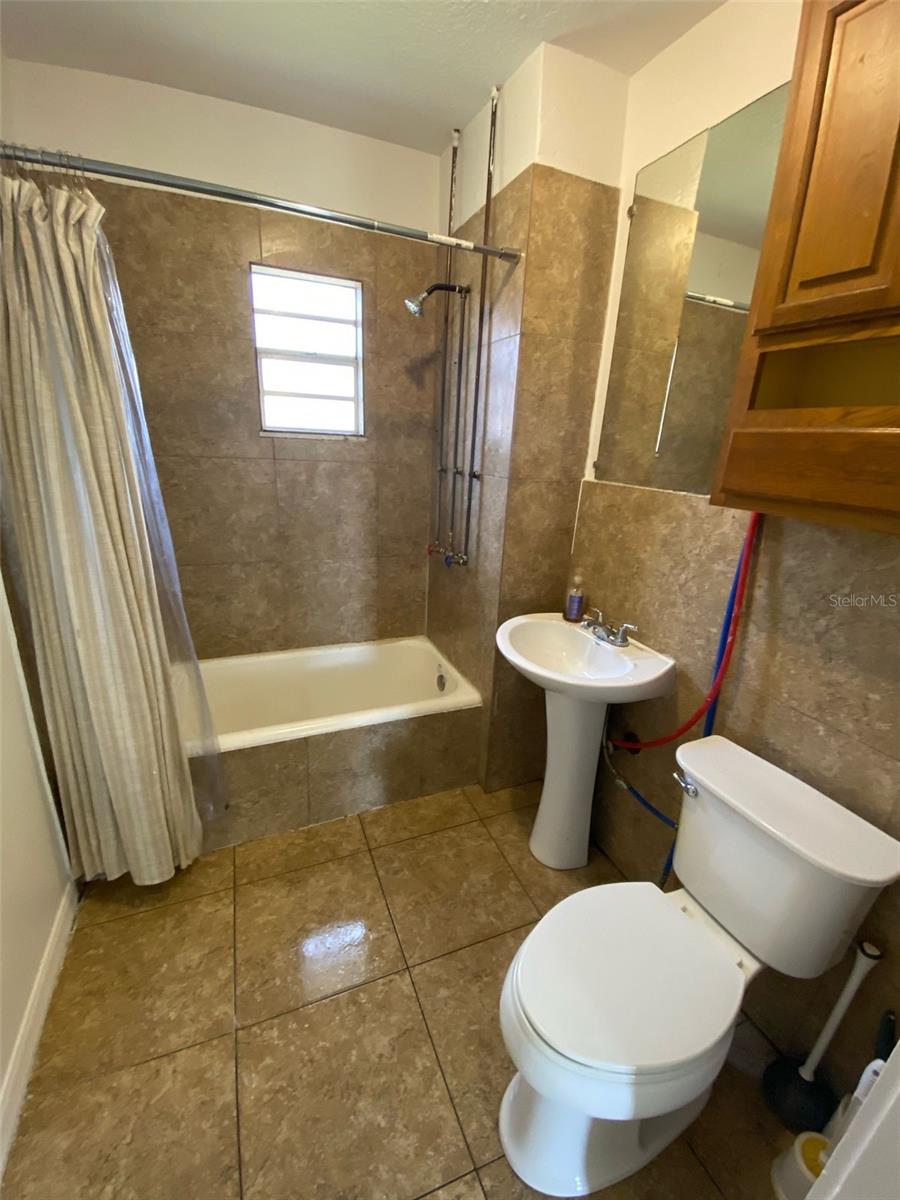 1001 W KALEY AVE #B, ORLANDO, FL, 32805