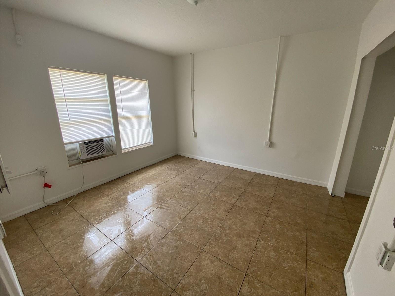 1001 W KALEY AVE #B, ORLANDO, FL, 32805