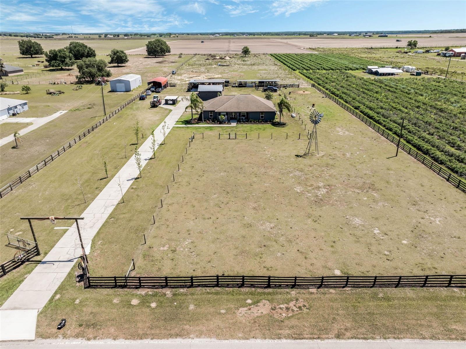 4400 WALKER LAKE RD, BARTOW, FL, 33830