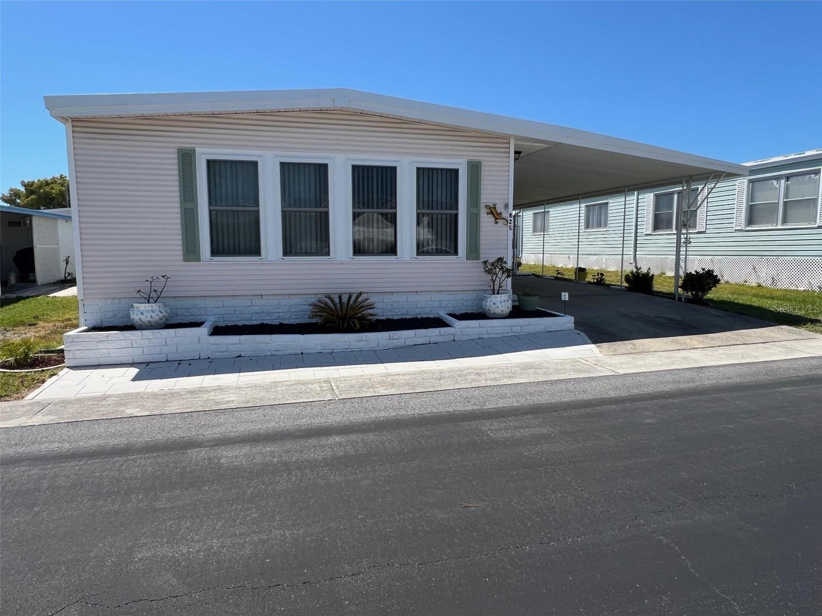 825 COCONUT PALM ST, LARGO, FL, 33778