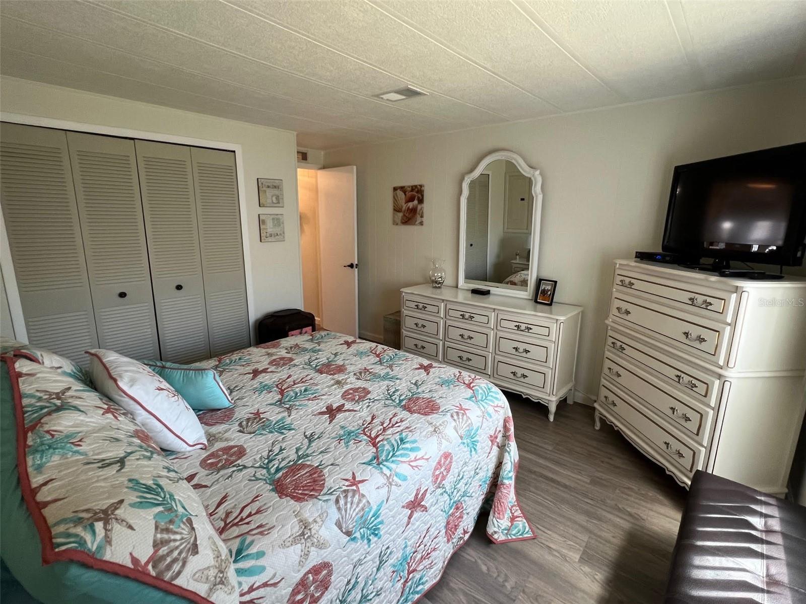 825 COCONUT PALM ST, LARGO, FL, 33778