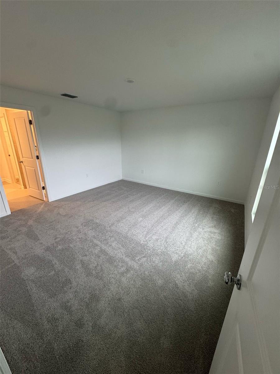 2073 LASSO LOOP, EAGLE LAKE, FL, 33839