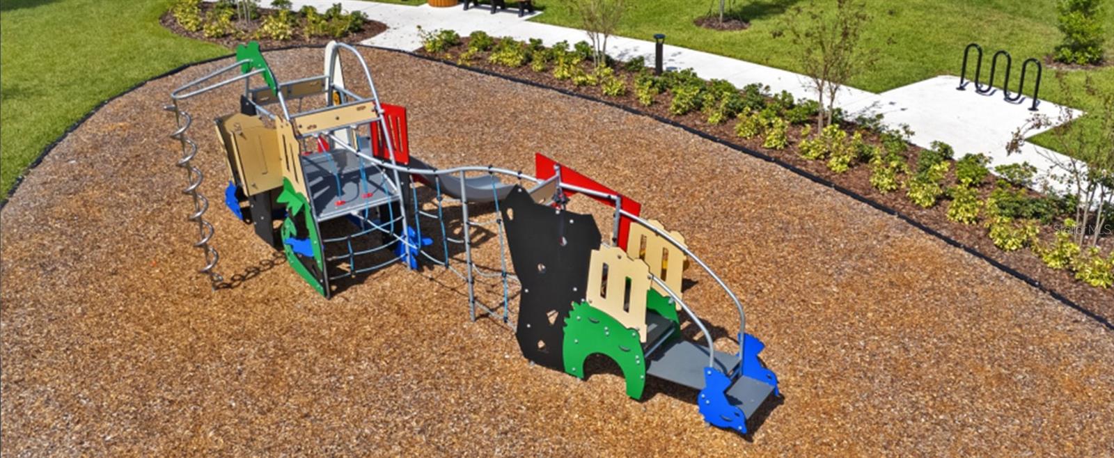 2073 LASSO LOOP, EAGLE LAKE, FL, 33839