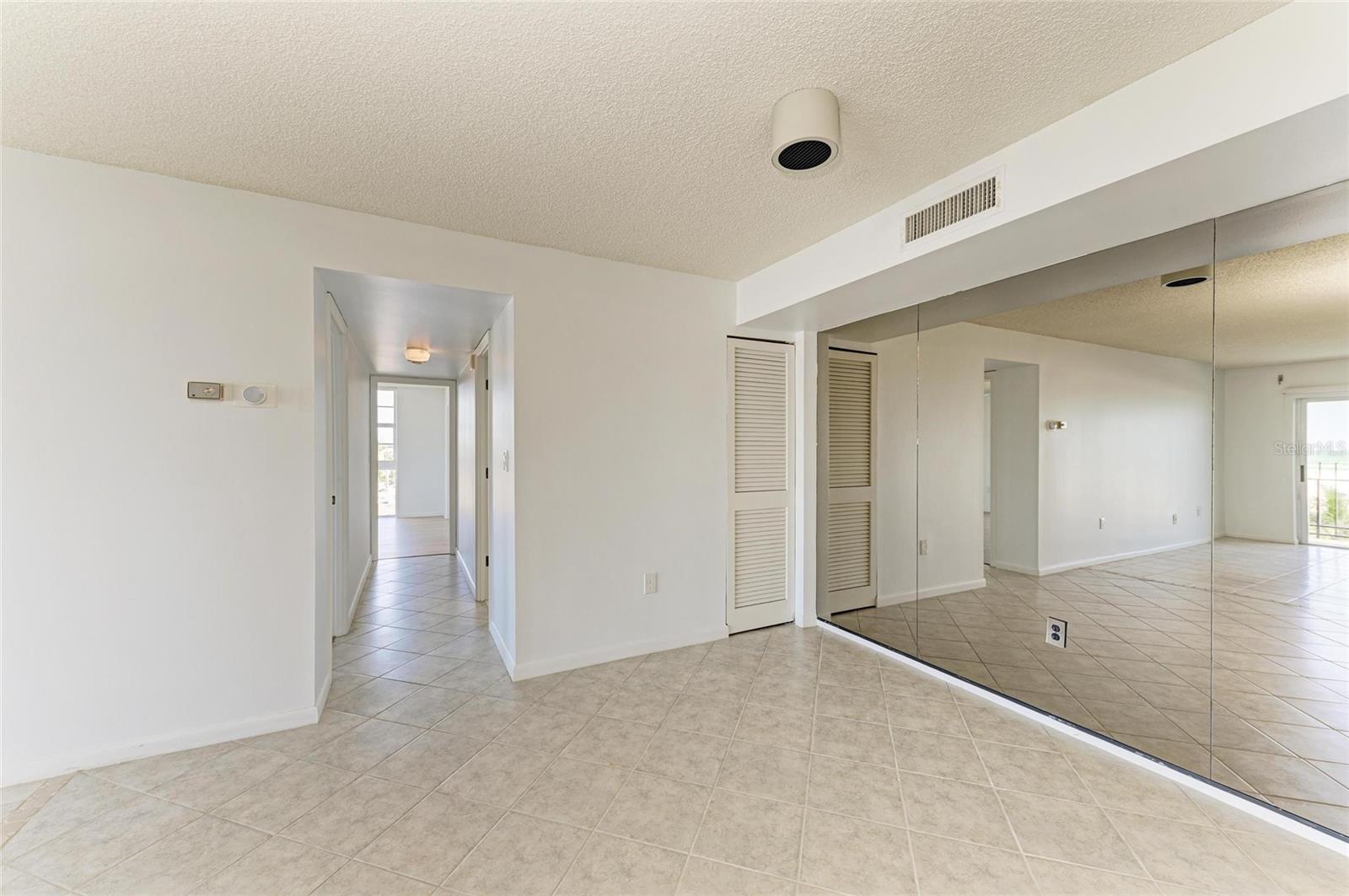 101 BENJAMIN FRANKLIN DR #46, SARASOTA, FL, 34236