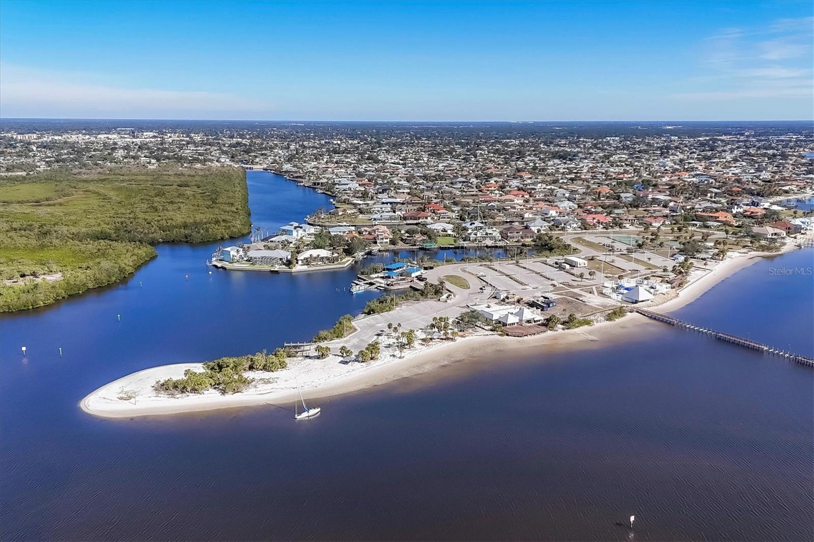 4405 HARBOR BLVD, PORT CHARLOTTE, FL, 33952