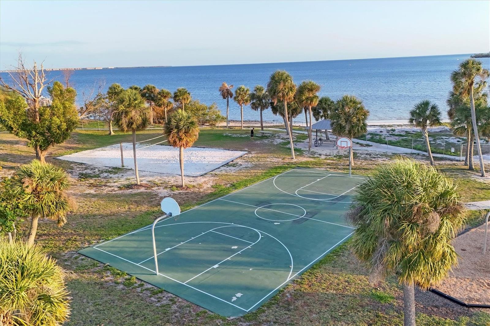 4405 HARBOR BLVD, PORT CHARLOTTE, FL, 33952