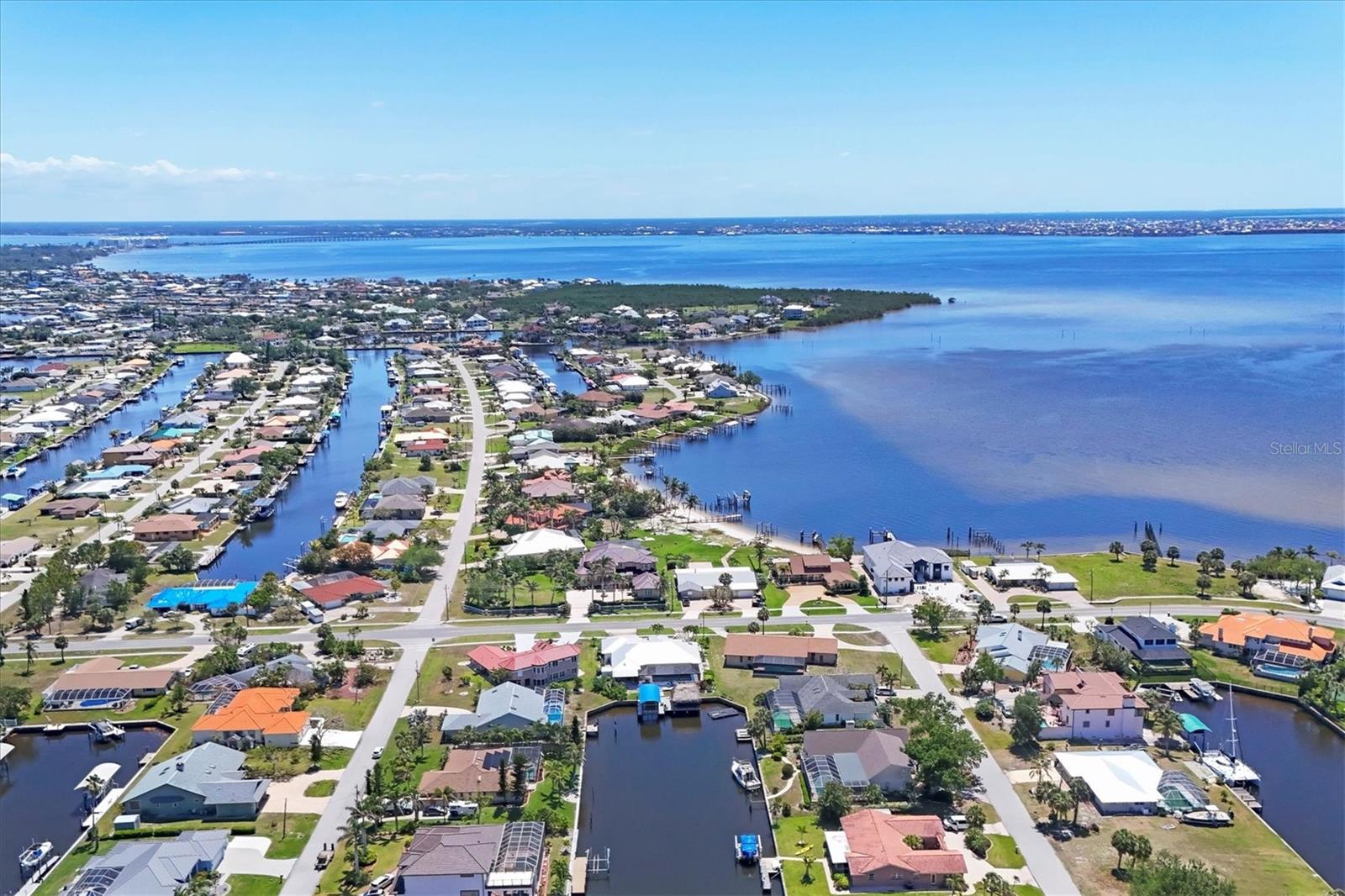 4405 HARBOR BLVD, PORT CHARLOTTE, FL, 33952