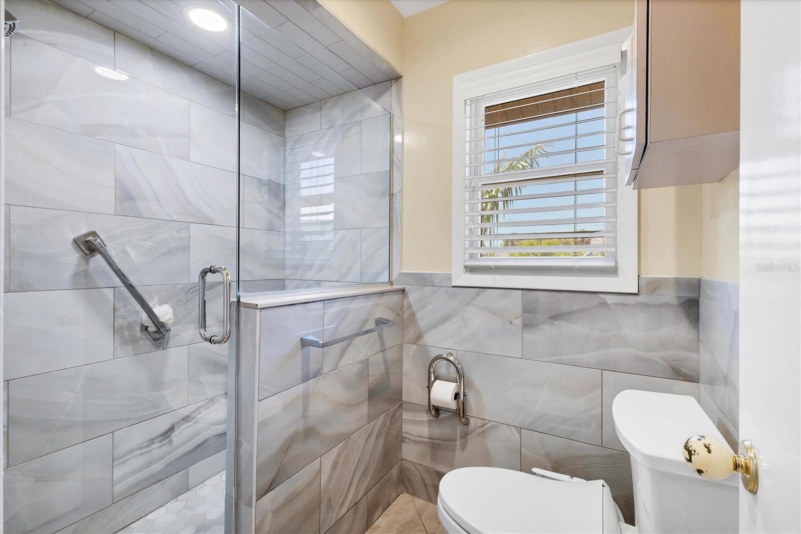 4405 HARBOR BLVD, PORT CHARLOTTE, FL, 33952