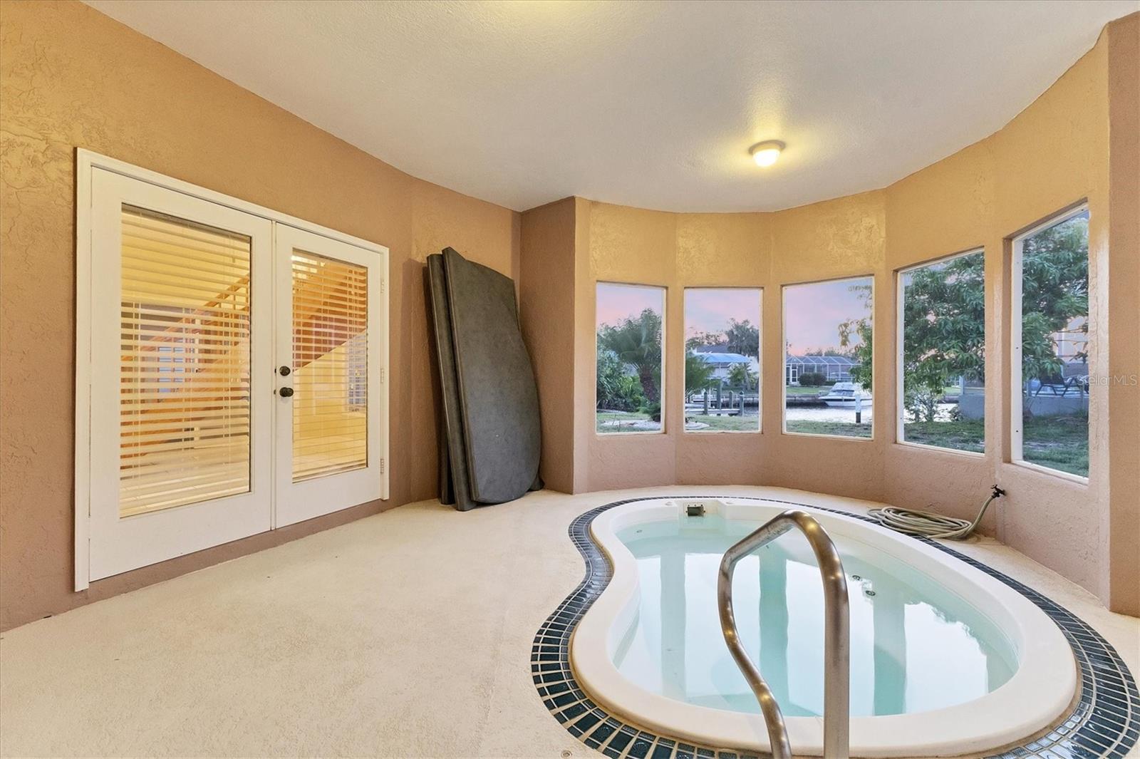 4405 HARBOR BLVD, PORT CHARLOTTE, FL, 33952