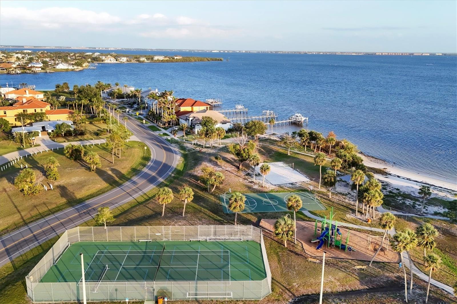 4405 HARBOR BLVD, PORT CHARLOTTE, FL, 33952