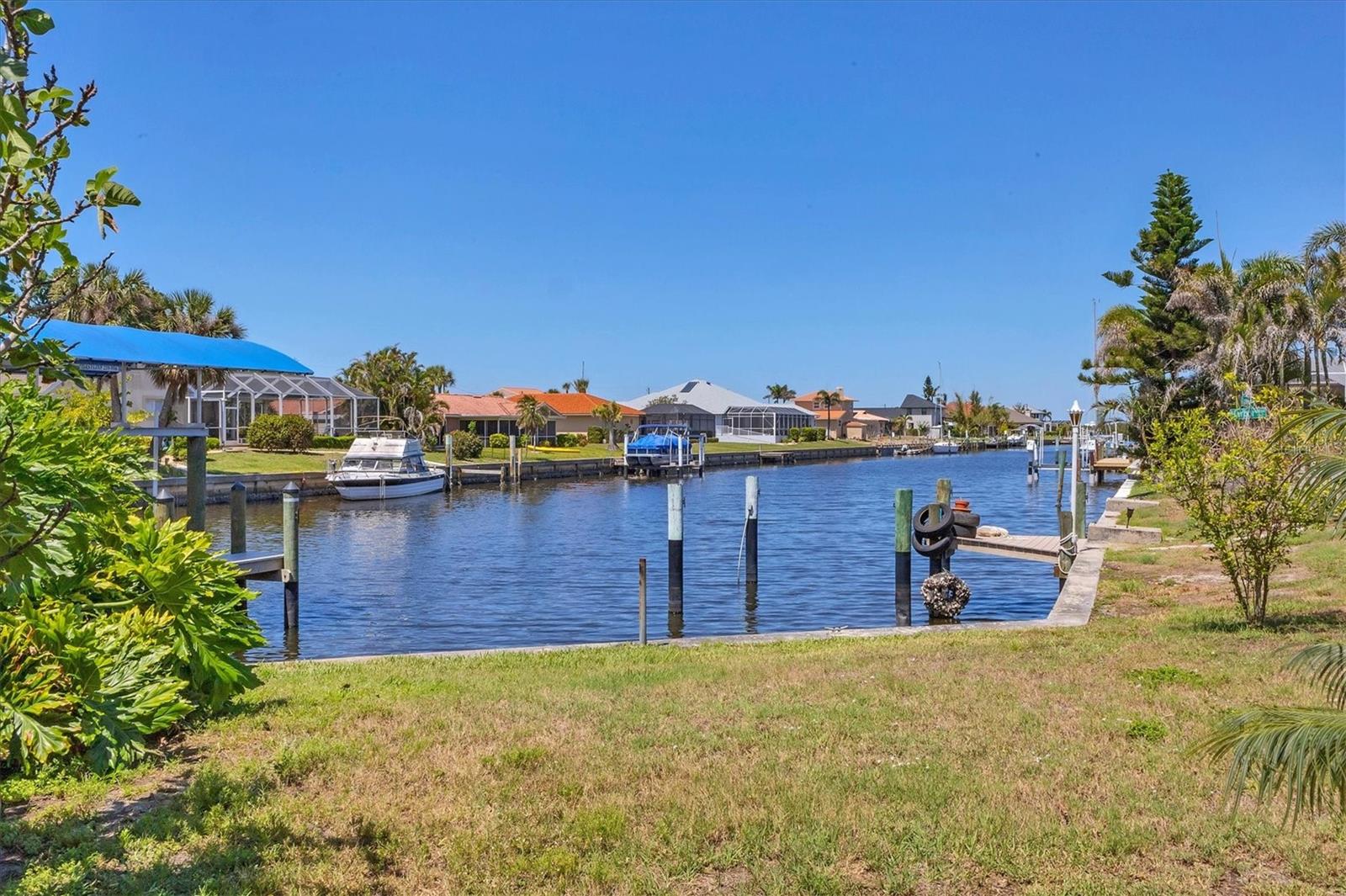 4405 HARBOR BLVD, PORT CHARLOTTE, FL, 33952