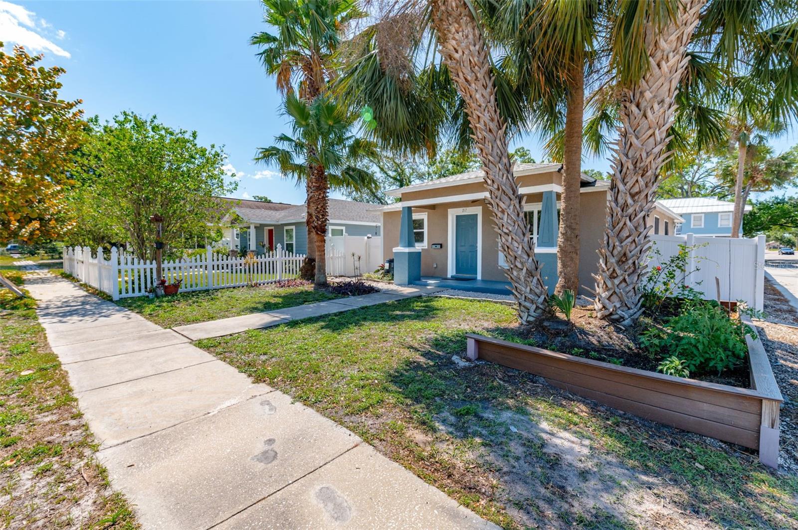 212 28TH ST S, ST PETERSBURG, FL, 33712