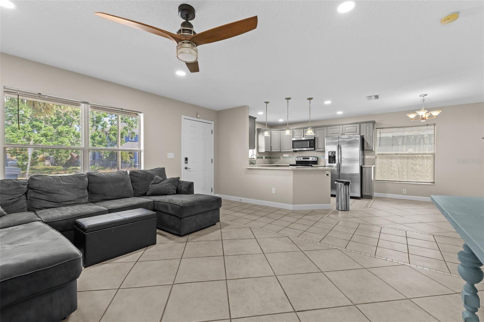 212 28TH ST S, ST PETERSBURG, FL, 33712