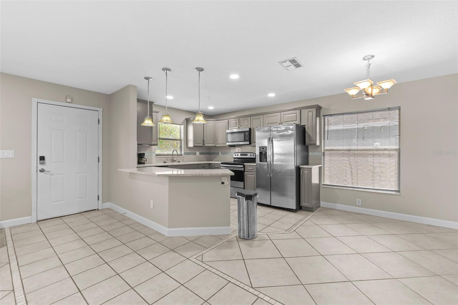 212 28TH ST S, ST PETERSBURG, FL, 33712