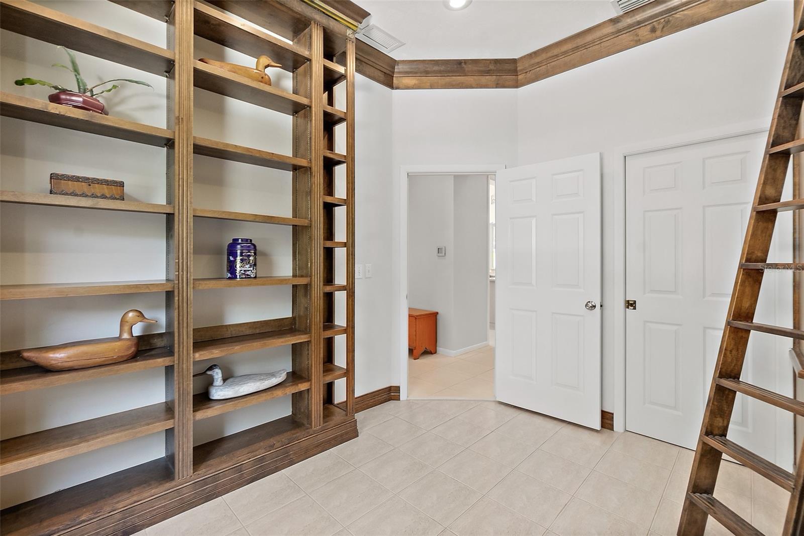 15 VIA ROMA, PALM COAST, FL, 32137