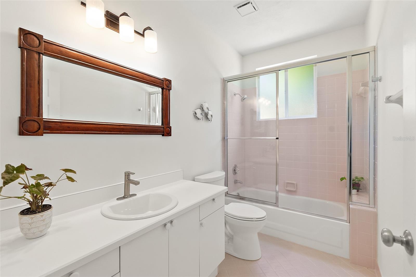 15 VIA ROMA, PALM COAST, FL, 32137