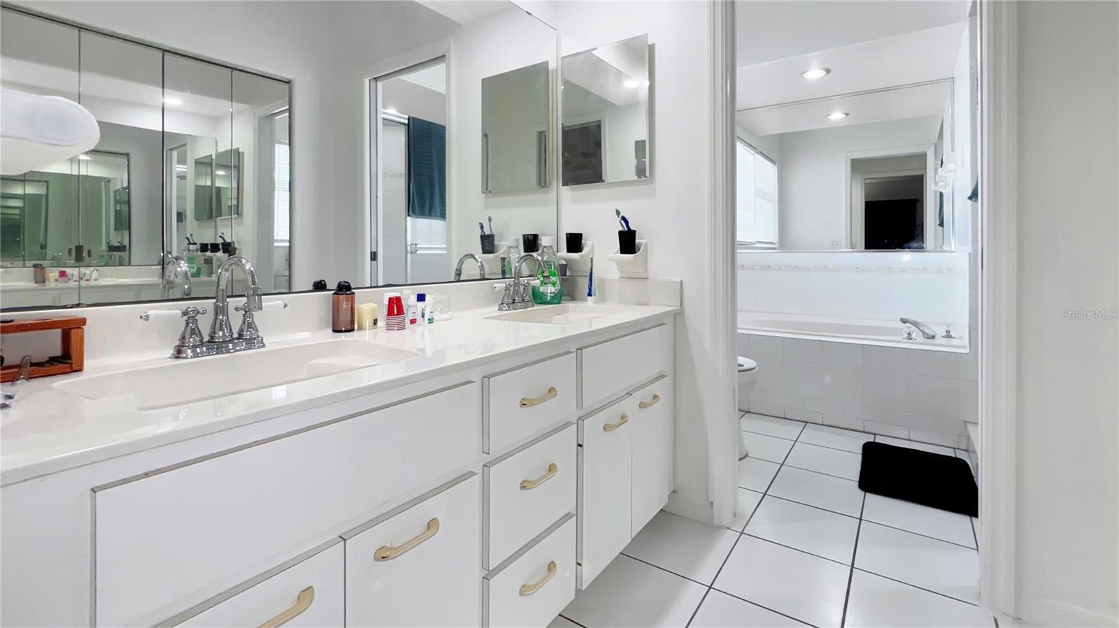 2370 SAINT ANDREWS DR, TITUSVILLE, FL, 32780