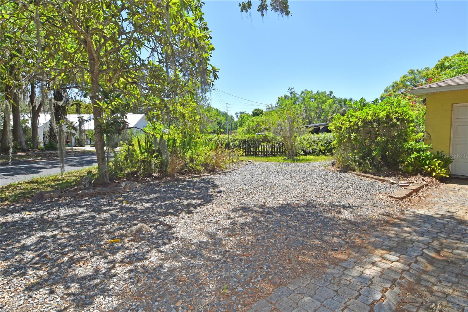 1125 N MC DONALD ST, MOUNT DORA, FL, 32757