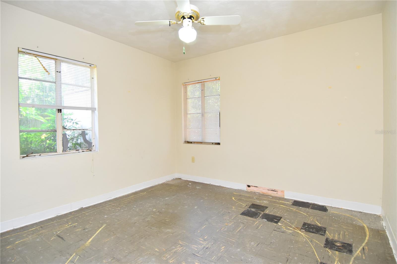 1125 N MC DONALD ST, MOUNT DORA, FL, 32757