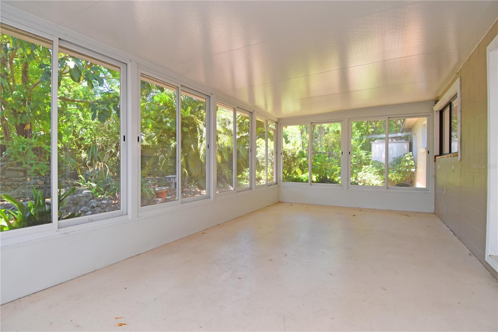 1125 N MC DONALD ST, MOUNT DORA, FL, 32757