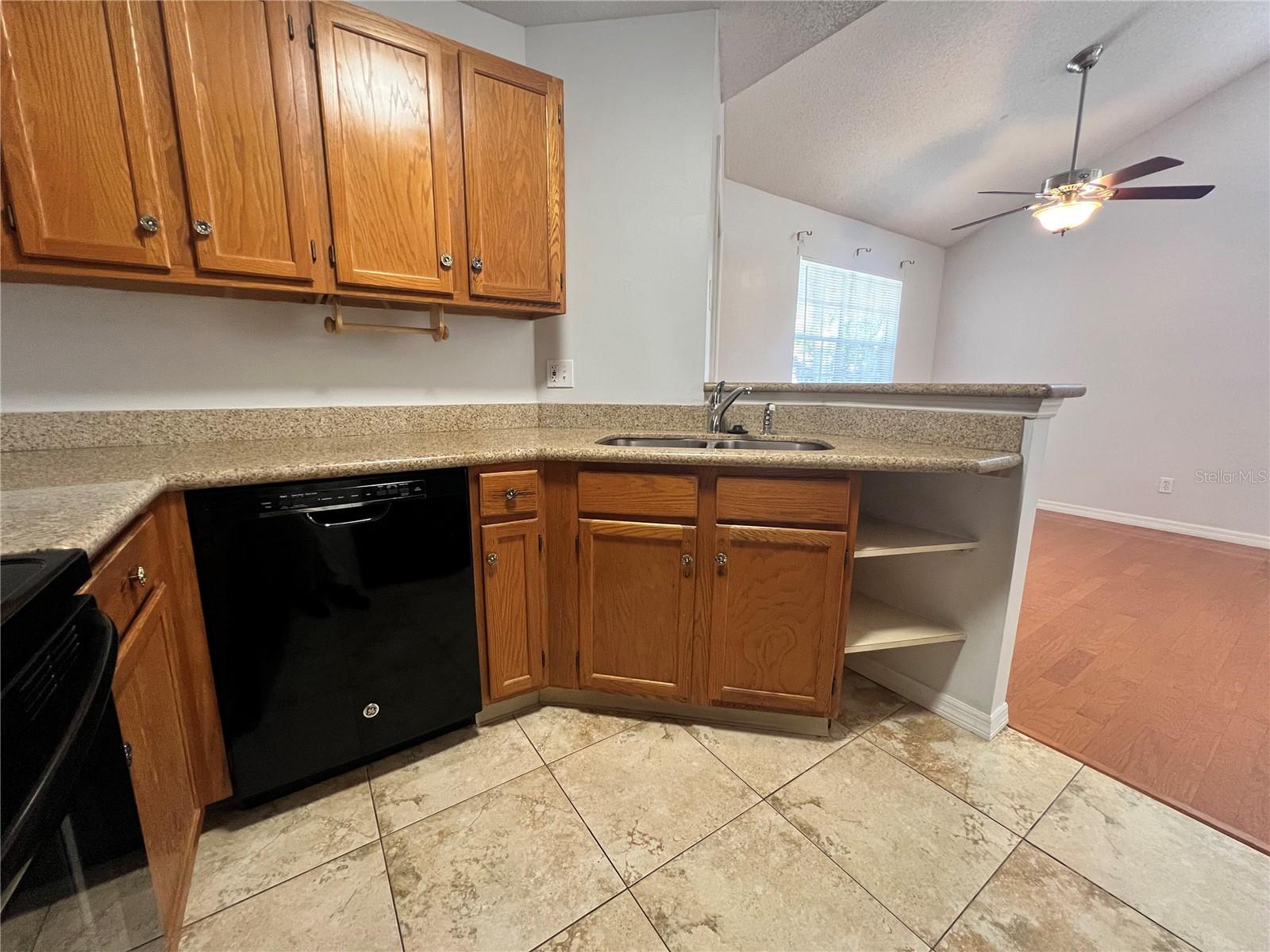 949 BIRD BAY CT #201, LAKE MARY, FL, 32746