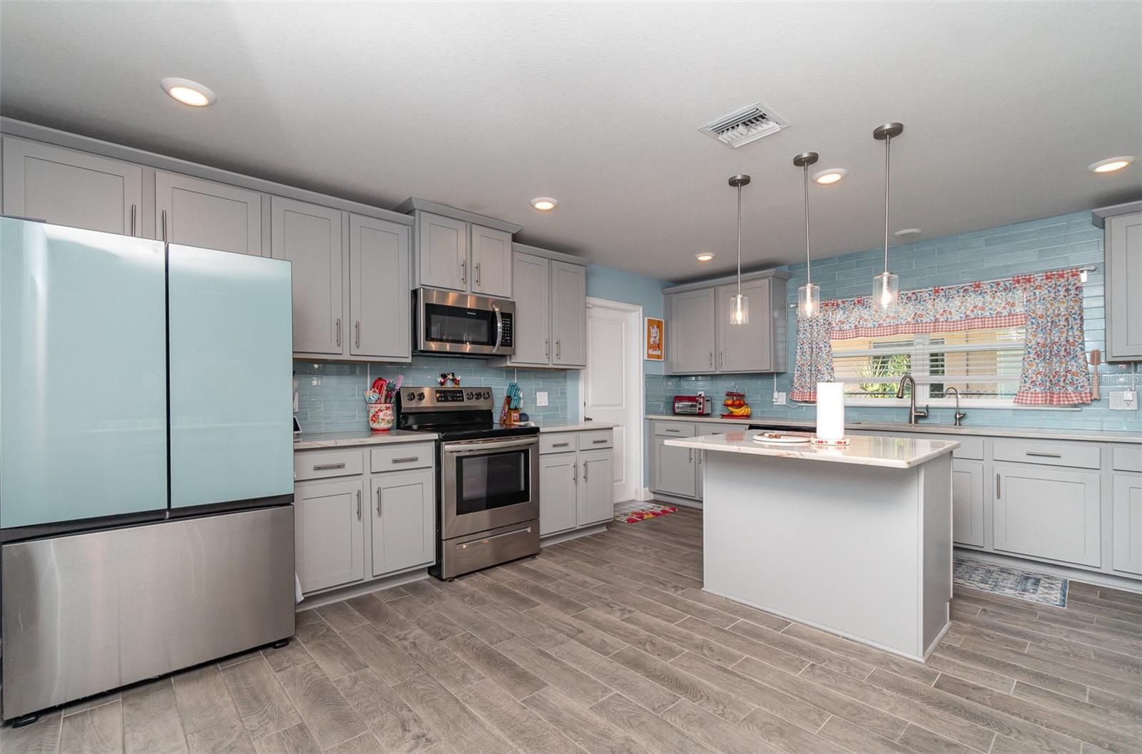 2248 BONN CT, PUNTA GORDA, FL, 33983