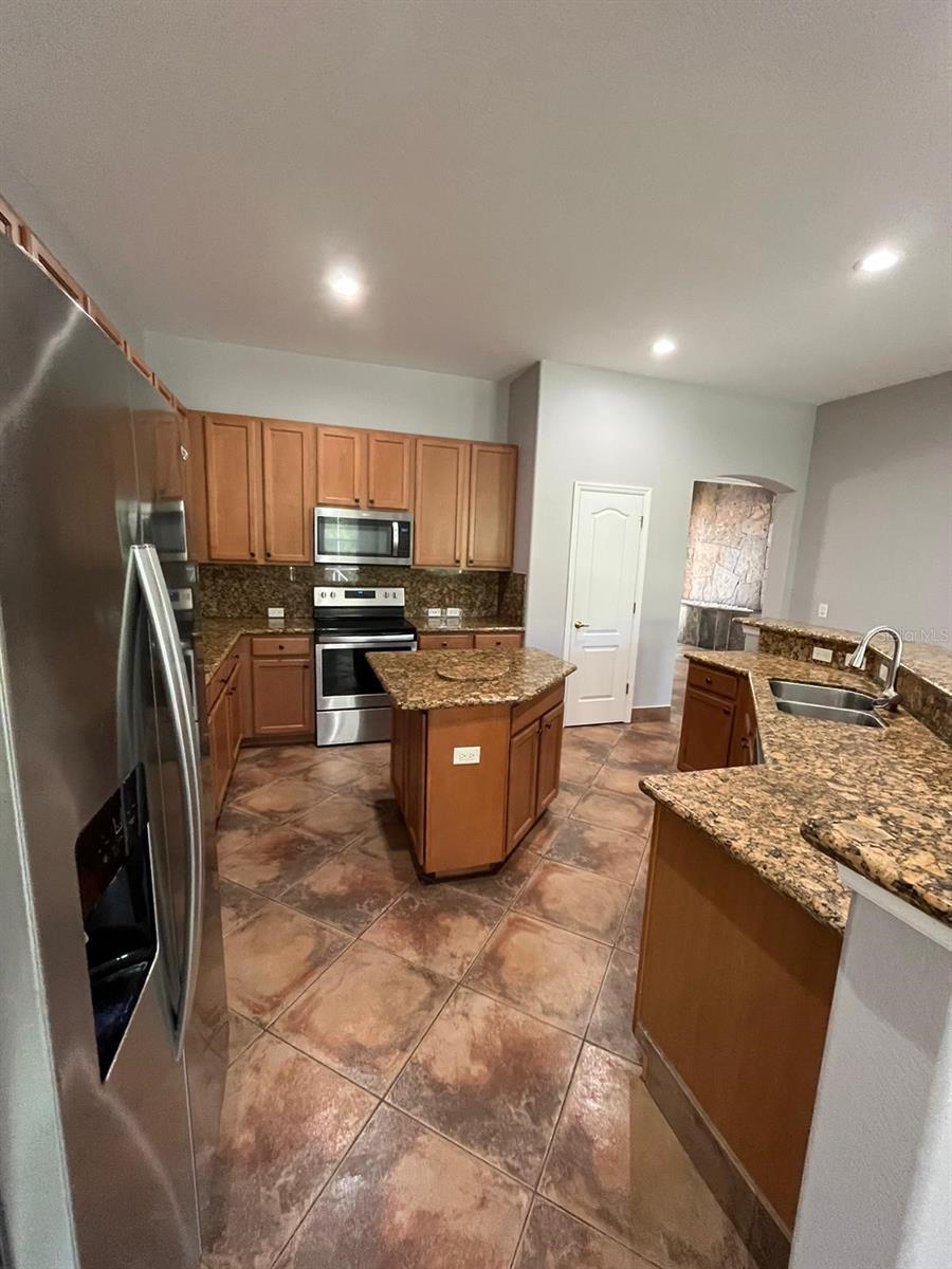 15303 BRIARCREST CIR, FORT MYERS, FL, 33912