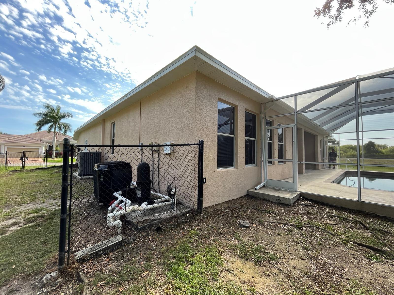 15303 BRIARCREST CIR, FORT MYERS, FL, 33912