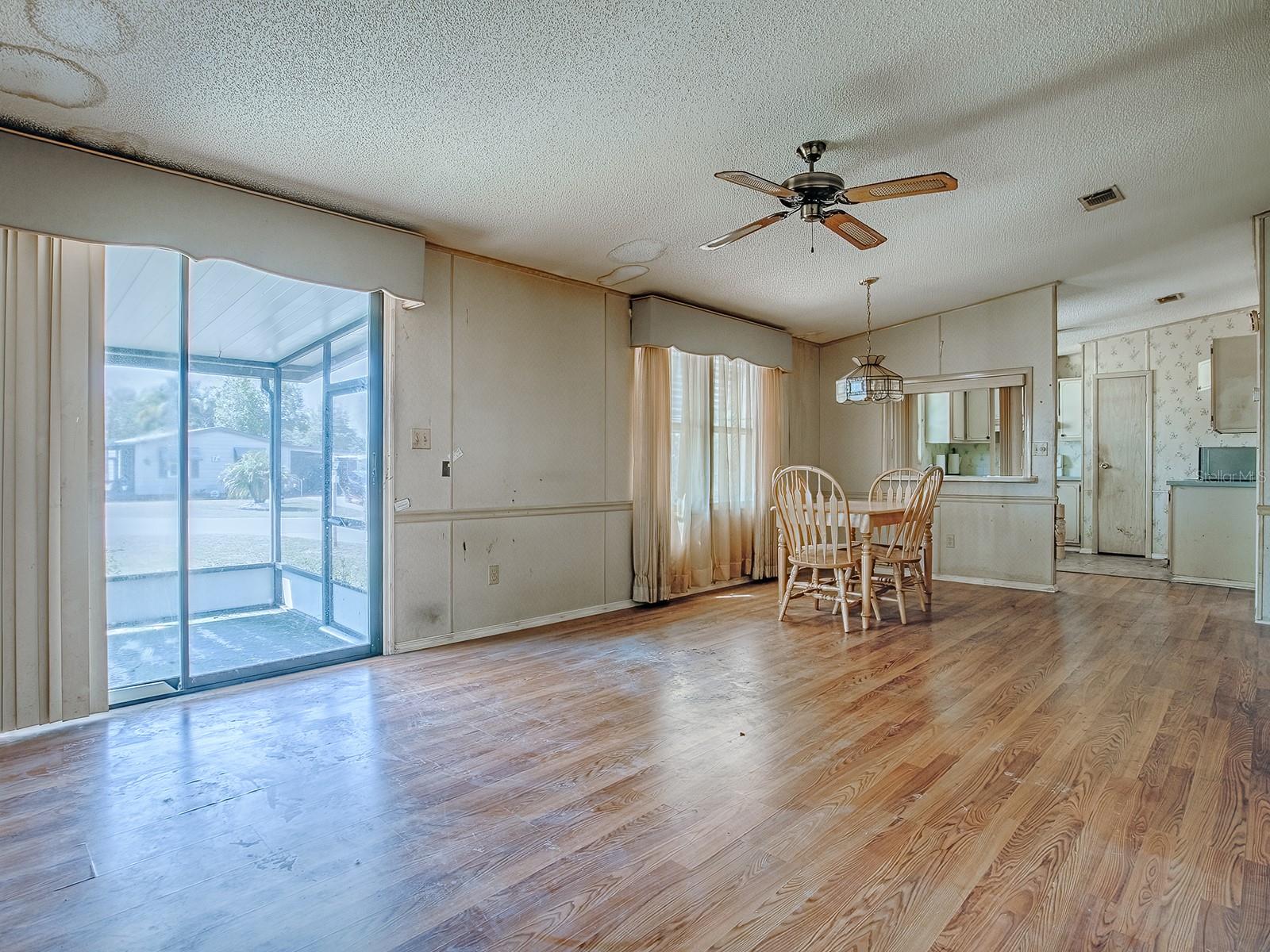 819 HIBISCUS DR, THE VILLAGES, FL, 32159