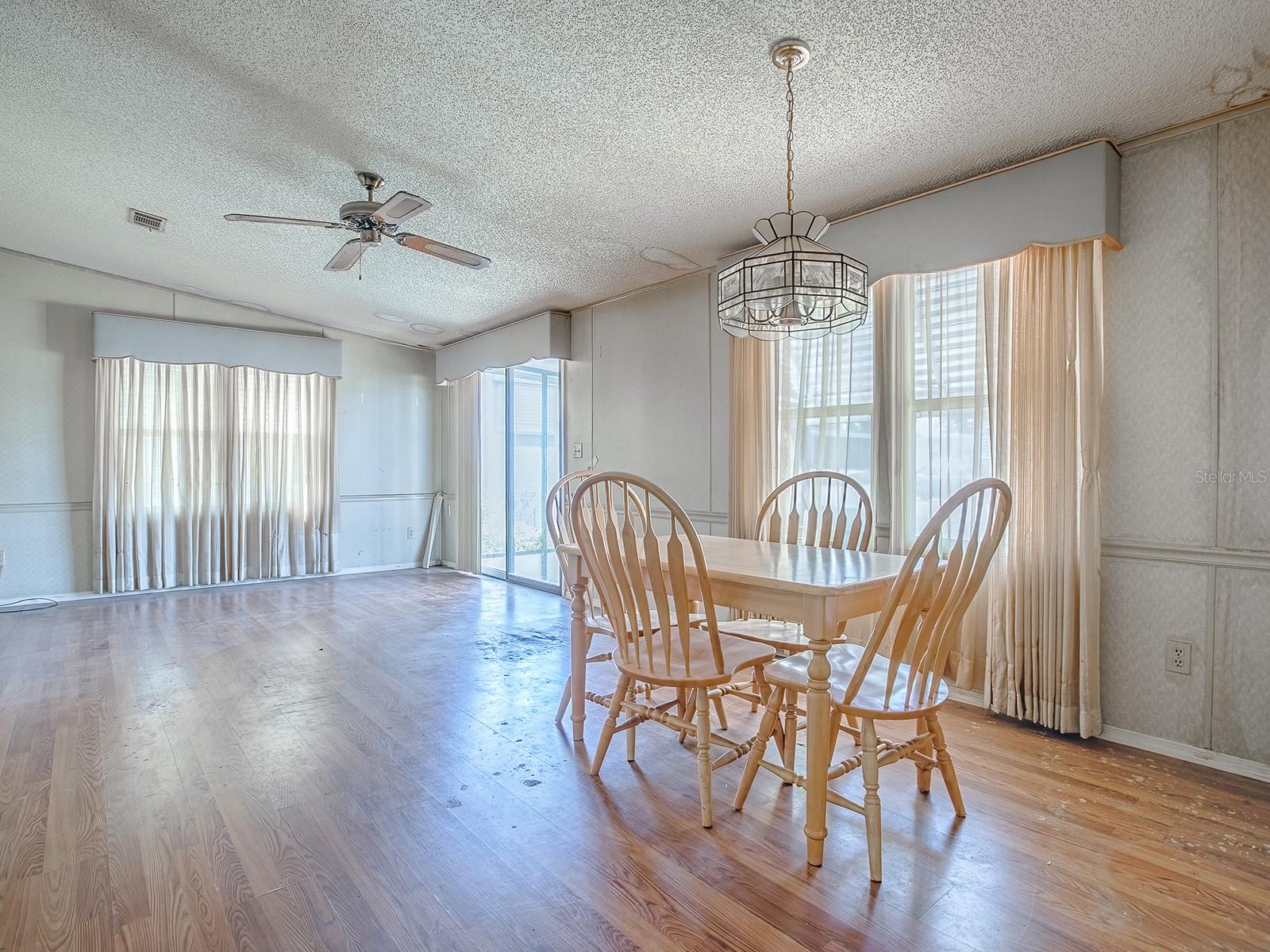 819 HIBISCUS DR, THE VILLAGES, FL, 32159