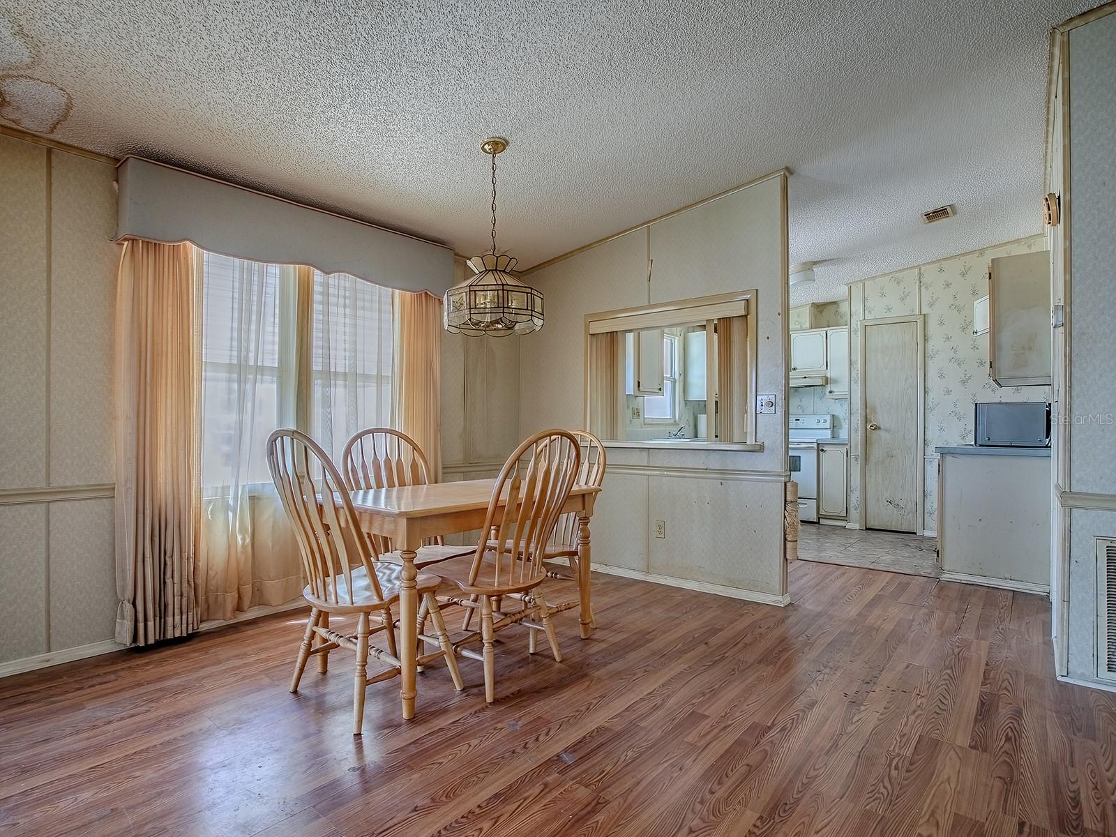 819 HIBISCUS DR, THE VILLAGES, FL, 32159