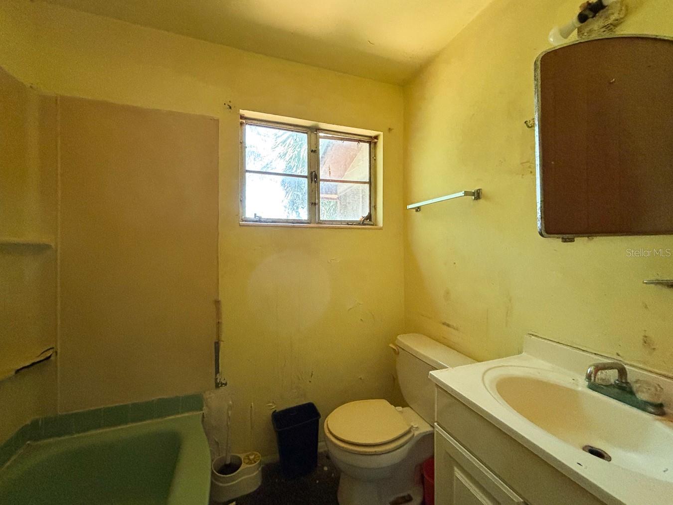 655 36TH AVE S, ST PETERSBURG, FL, 33705