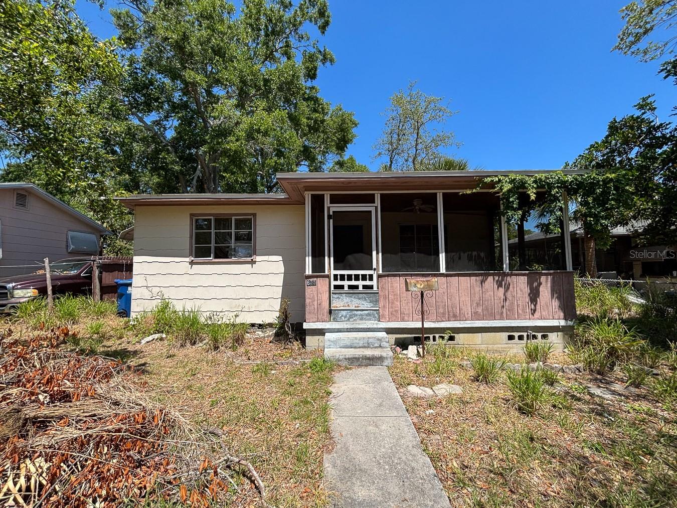 655 36TH AVE S, ST PETERSBURG, FL, 33705