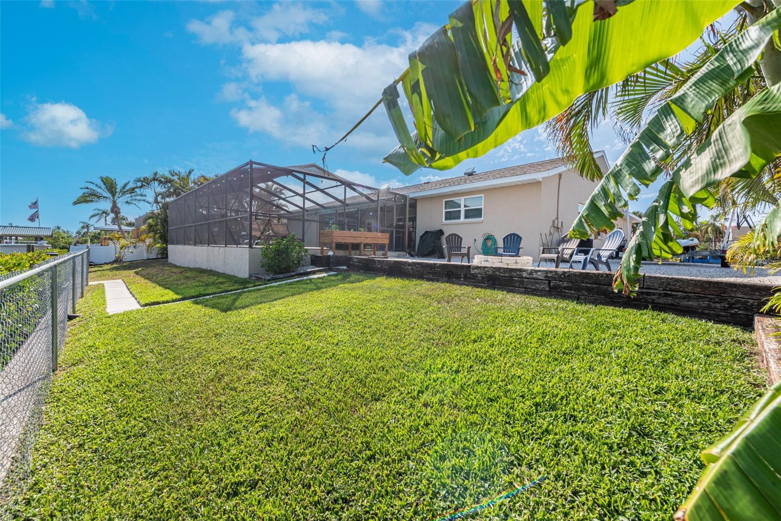 830 EAGLE LN, APOLLO BEACH, FL, 33572