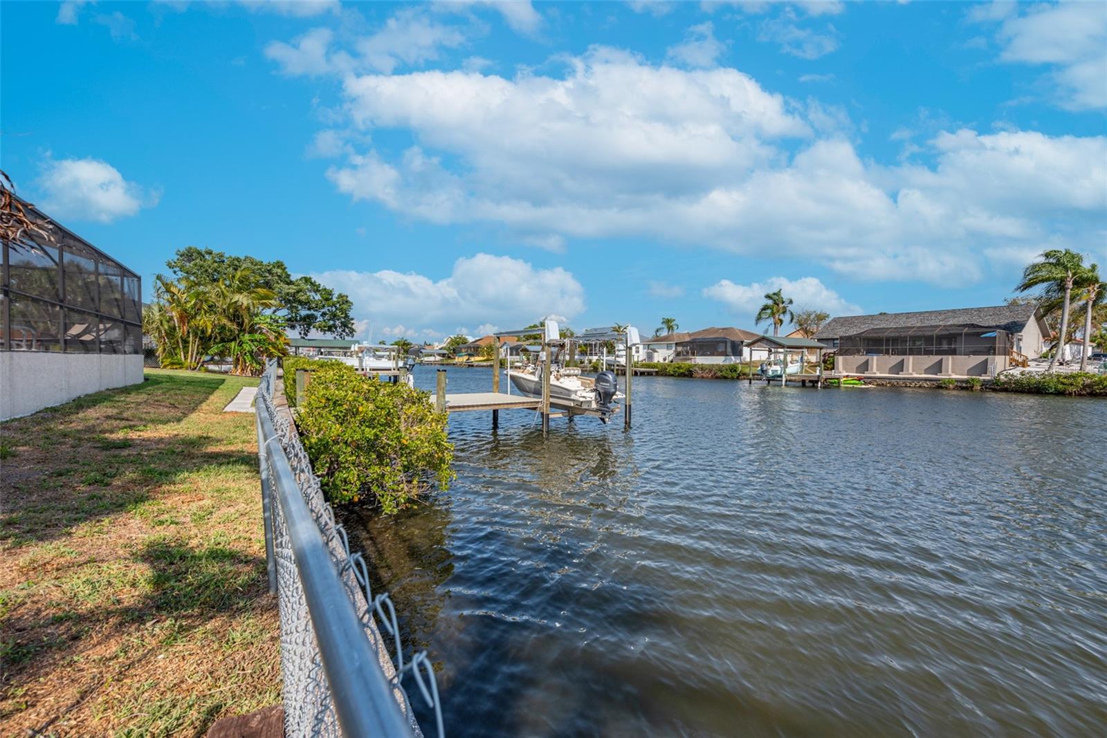 830 EAGLE LN, APOLLO BEACH, FL, 33572